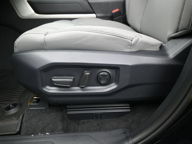 New 2026 Toyota Tundra Limited AWD/4WD image 11