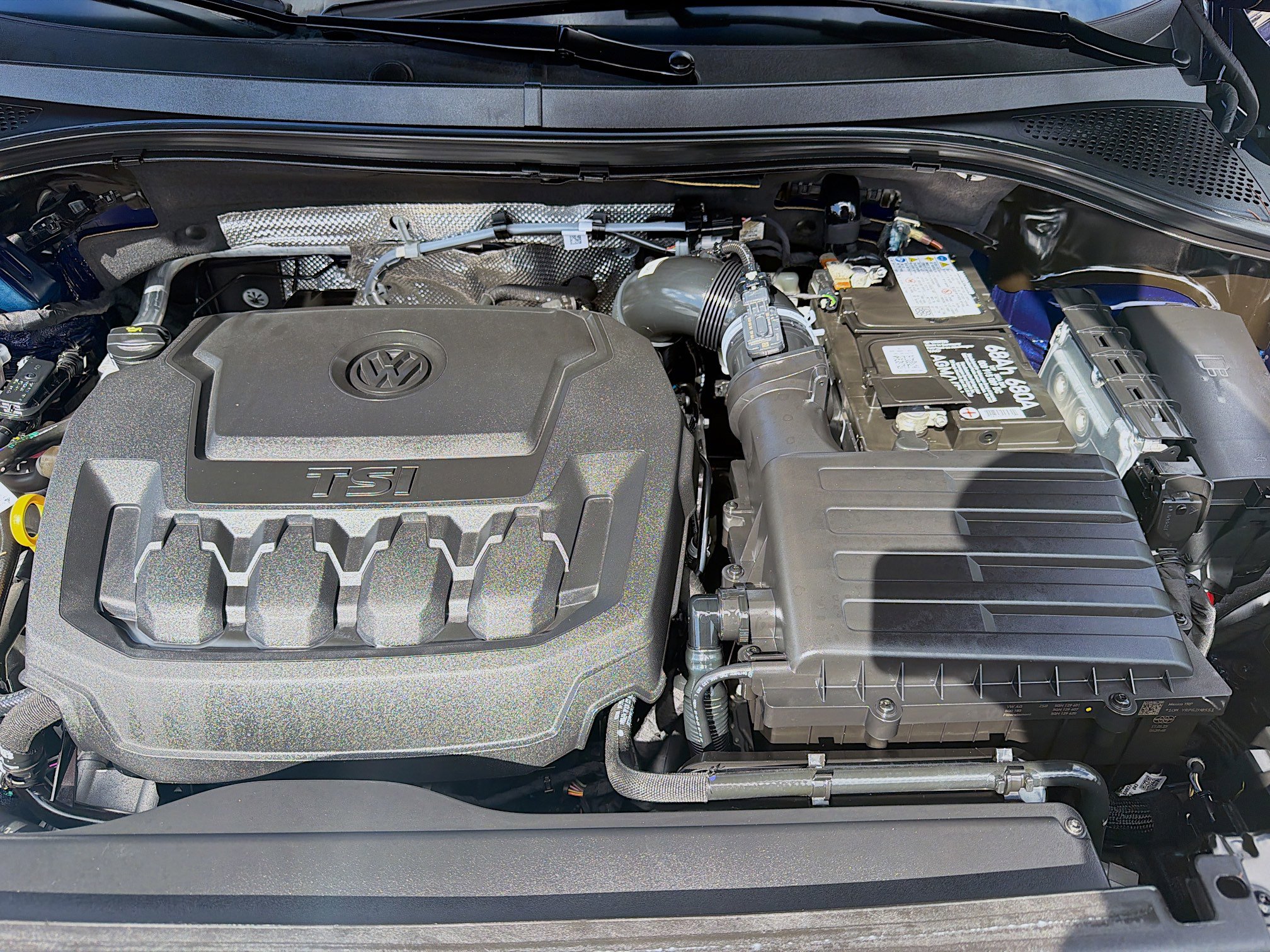Used 2023 Volkswagen Tiguan SE FWD image 32