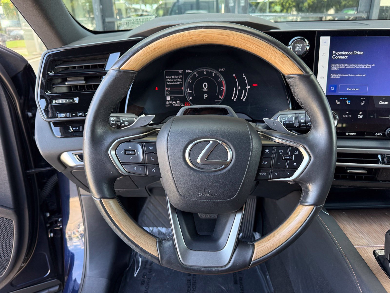 Used 2024 Lexus RX 350 Premium w/ Convenience Package FWD image 25