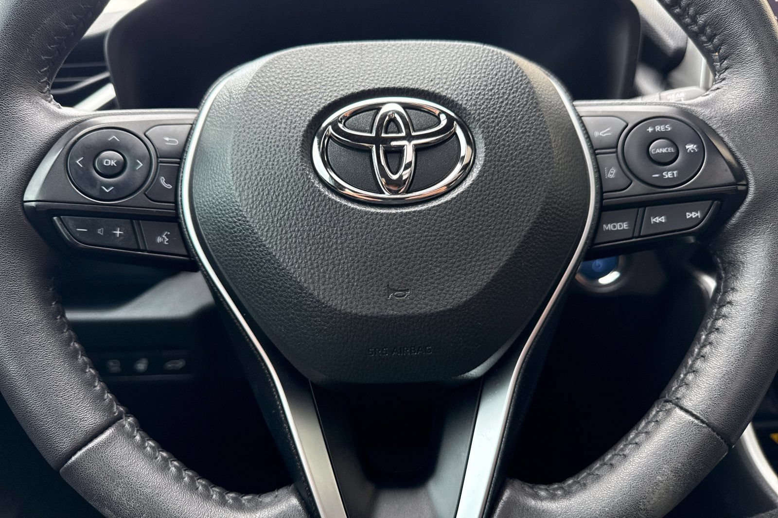 Used 2022 Toyota RAV4 XSE AWD/4WD image 24