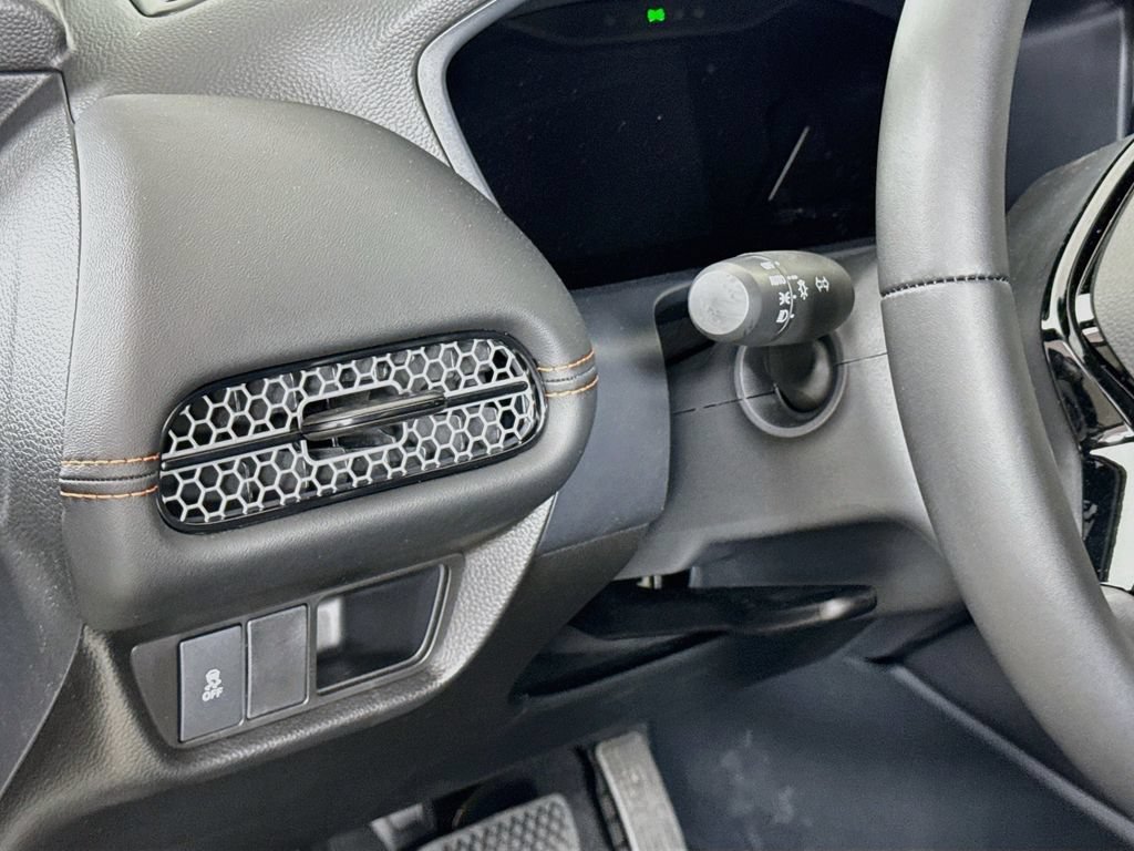 Certified 2026 Honda HR-V Sport image 10