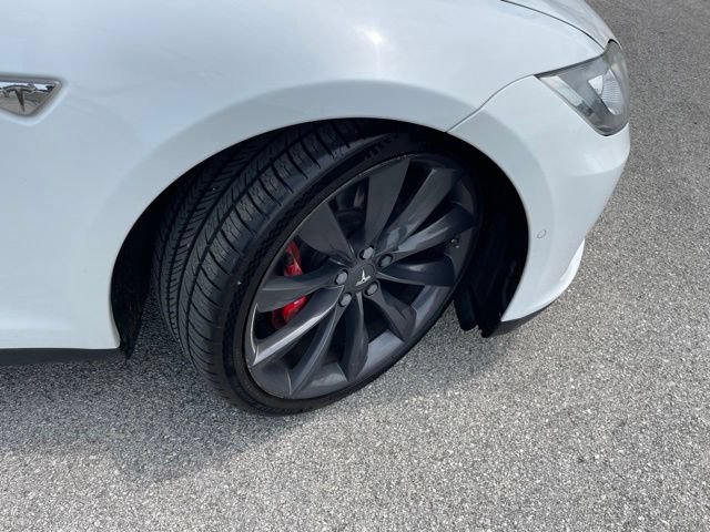 Used 2014 Tesla Model S P85 RWD image 15
