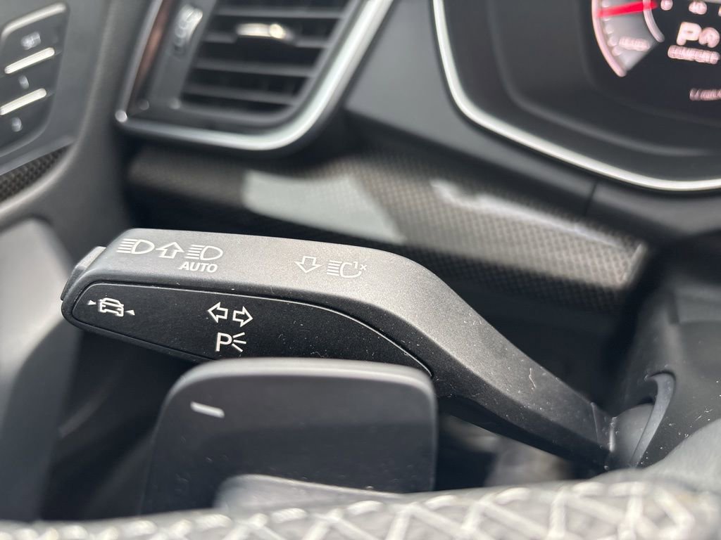 Used 2024 Audi SQ5 Premium Plus image 21