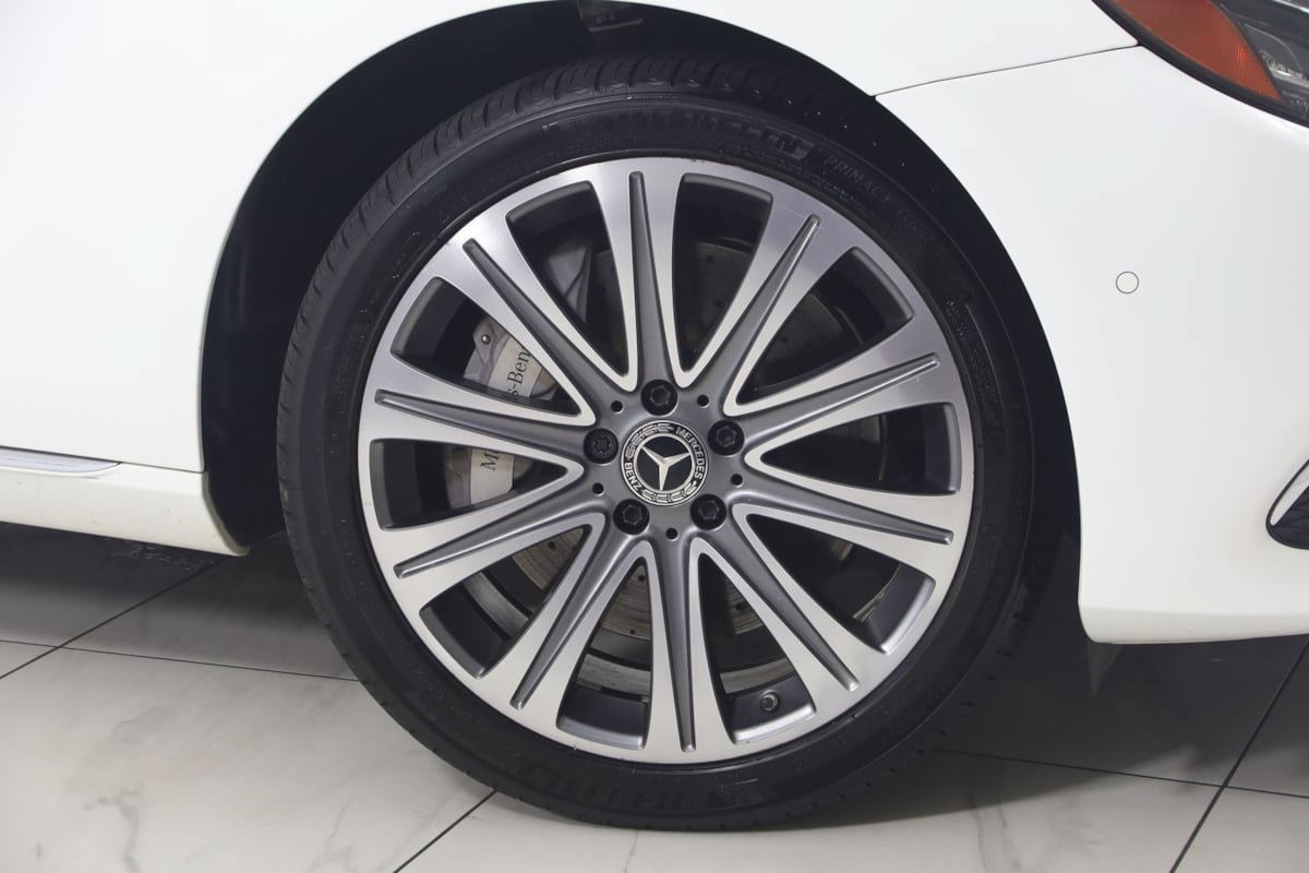 Used 2020 Mercedes-Benz E 450 4MATIC Wagon w/ Premium Package image 18