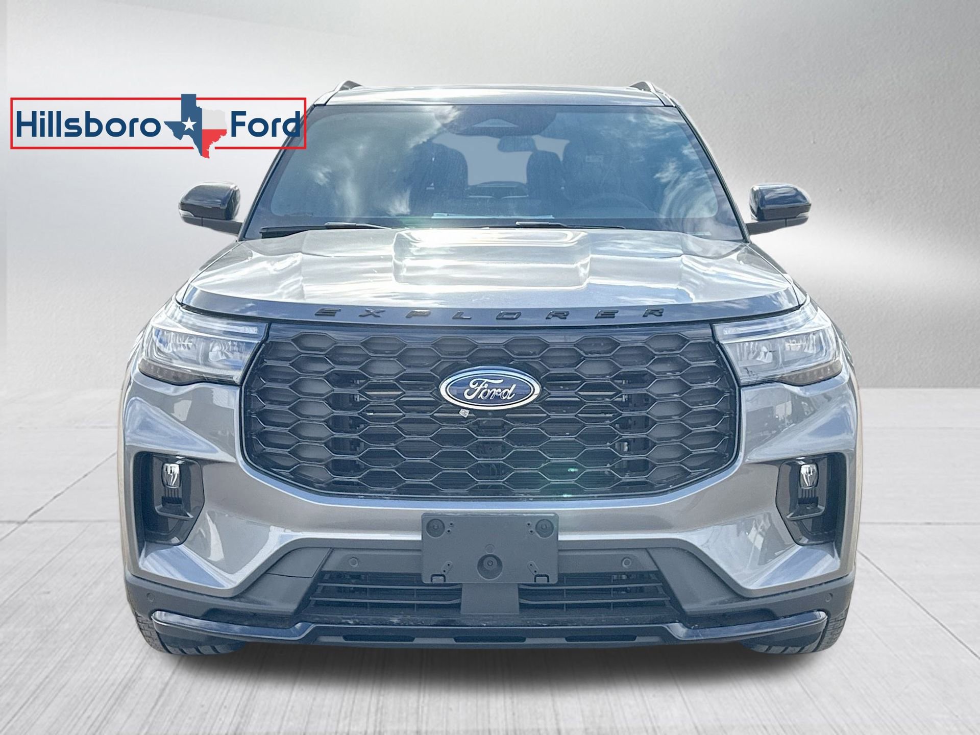 New 2026 Ford Explorer ST-Line w/ ST-Line Street Pack image 2