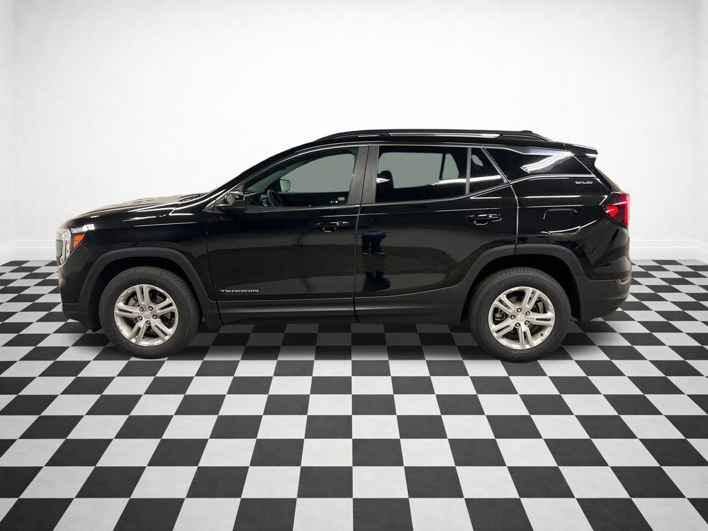 Certified 2023 GMC Terrain SLE w/ Driver Convenience Package AWD/4WD image 6