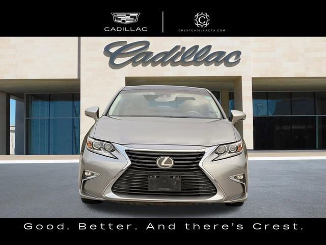 Used 2016 Lexus ES 350 w/ Ultra Luxury Package FWD image 7