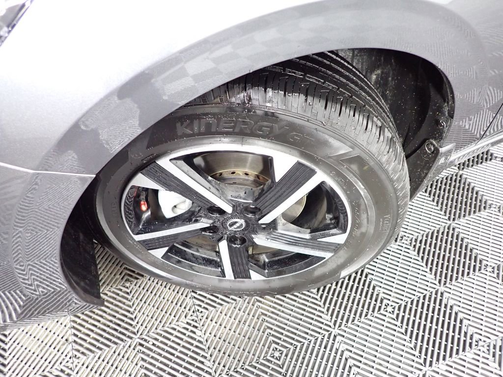 Used 2025 Nissan Sentra SV w/ All-Weather Package image 45