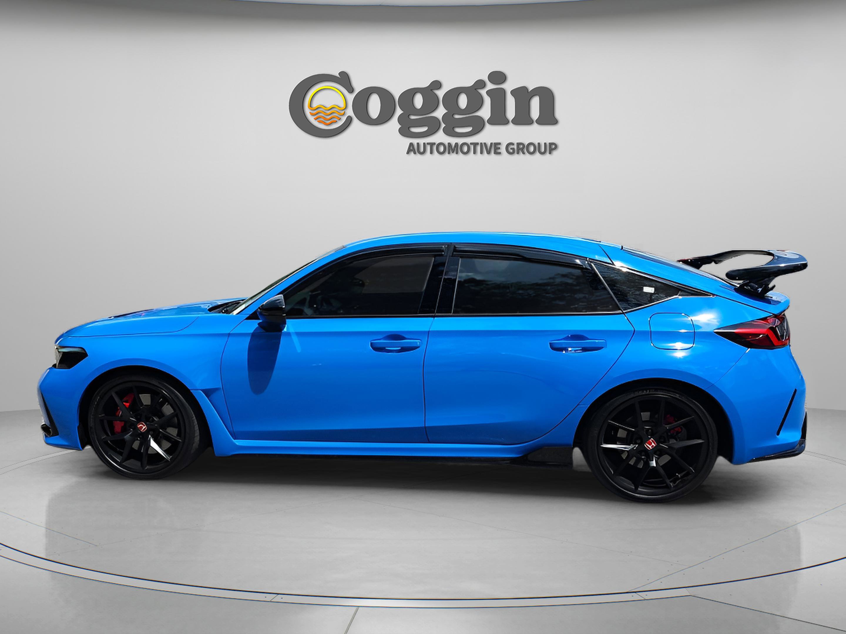 Used 2025 Honda Civic Type R image 2