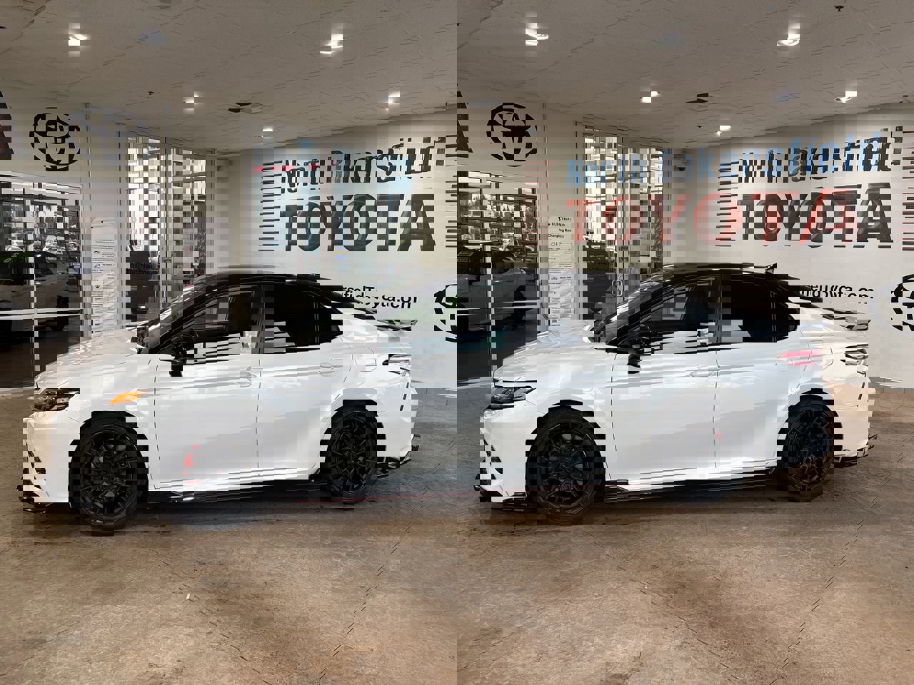 Used 2020 Toyota Camry TRD image 7