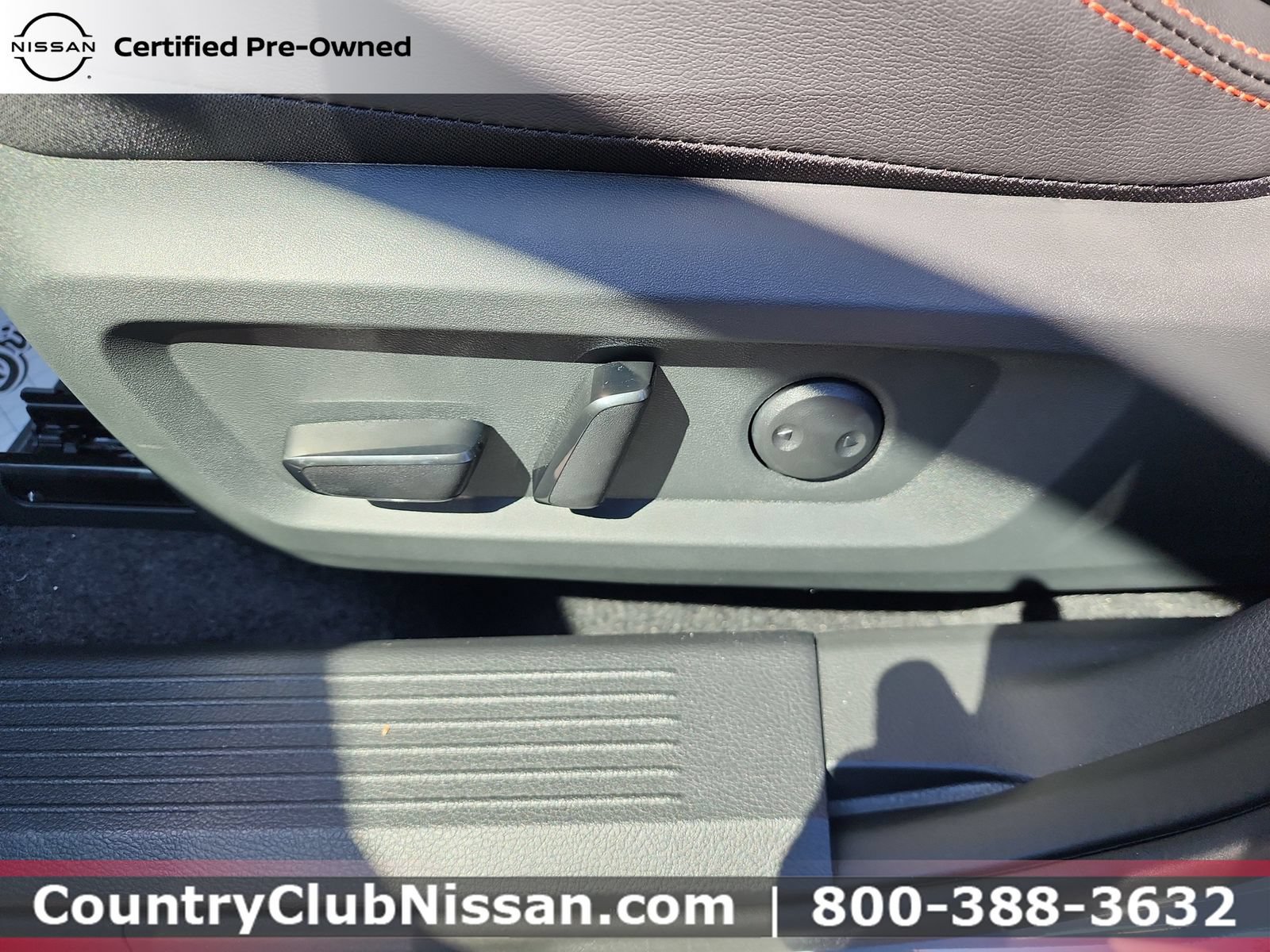 Used 2026 Nissan Rogue SV AWD/4WD image 12
