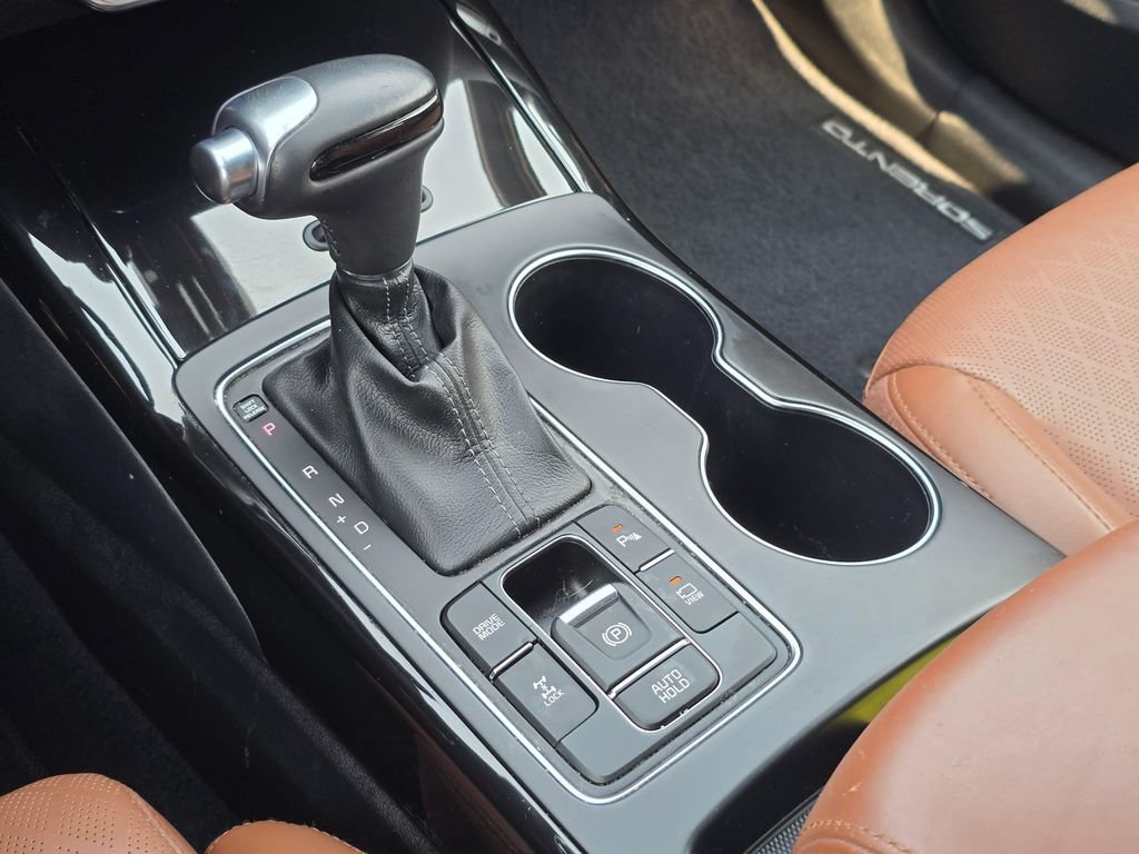 Used 2019 Kia Sorento SX AWD/4WD image 25