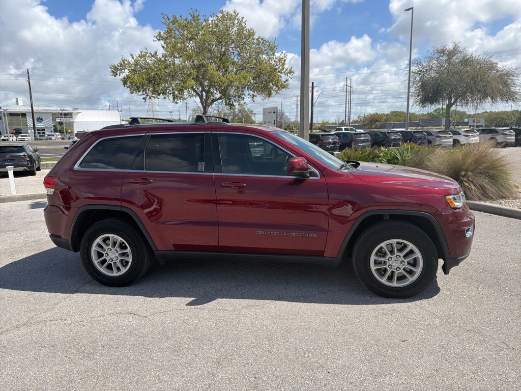 Used 2020 Jeep Grand Cherokee Laredo image 5