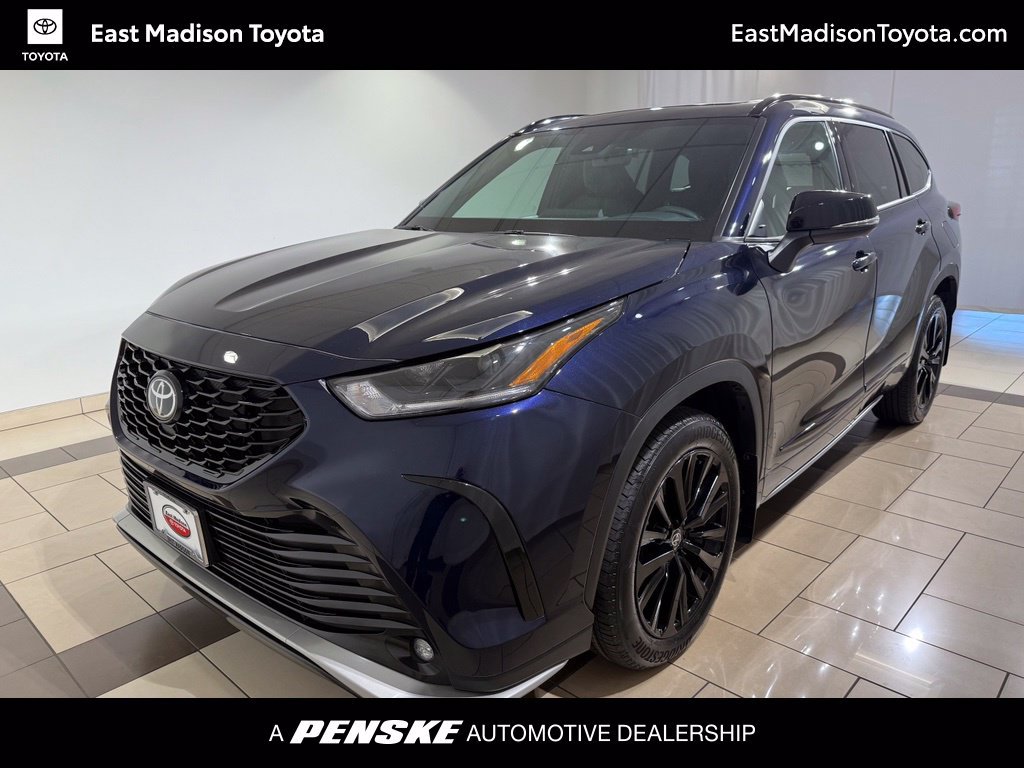 Used 2023 Toyota Highlander XSE
