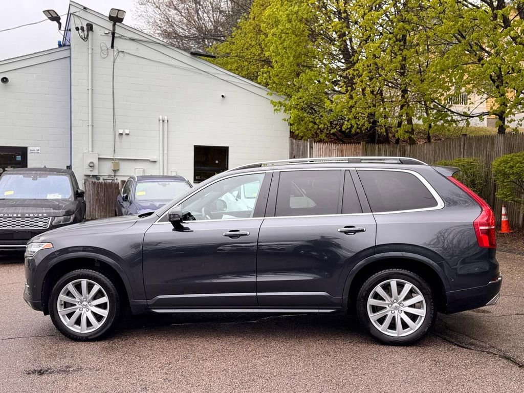 Used 2017 Volvo XC90 T6 Momentum w/ Vision Package AWD/4WD image 3