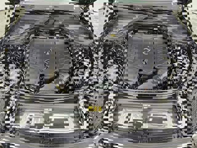 Used 2025 Mercedes-Benz GLC 300 4MATIC image 51