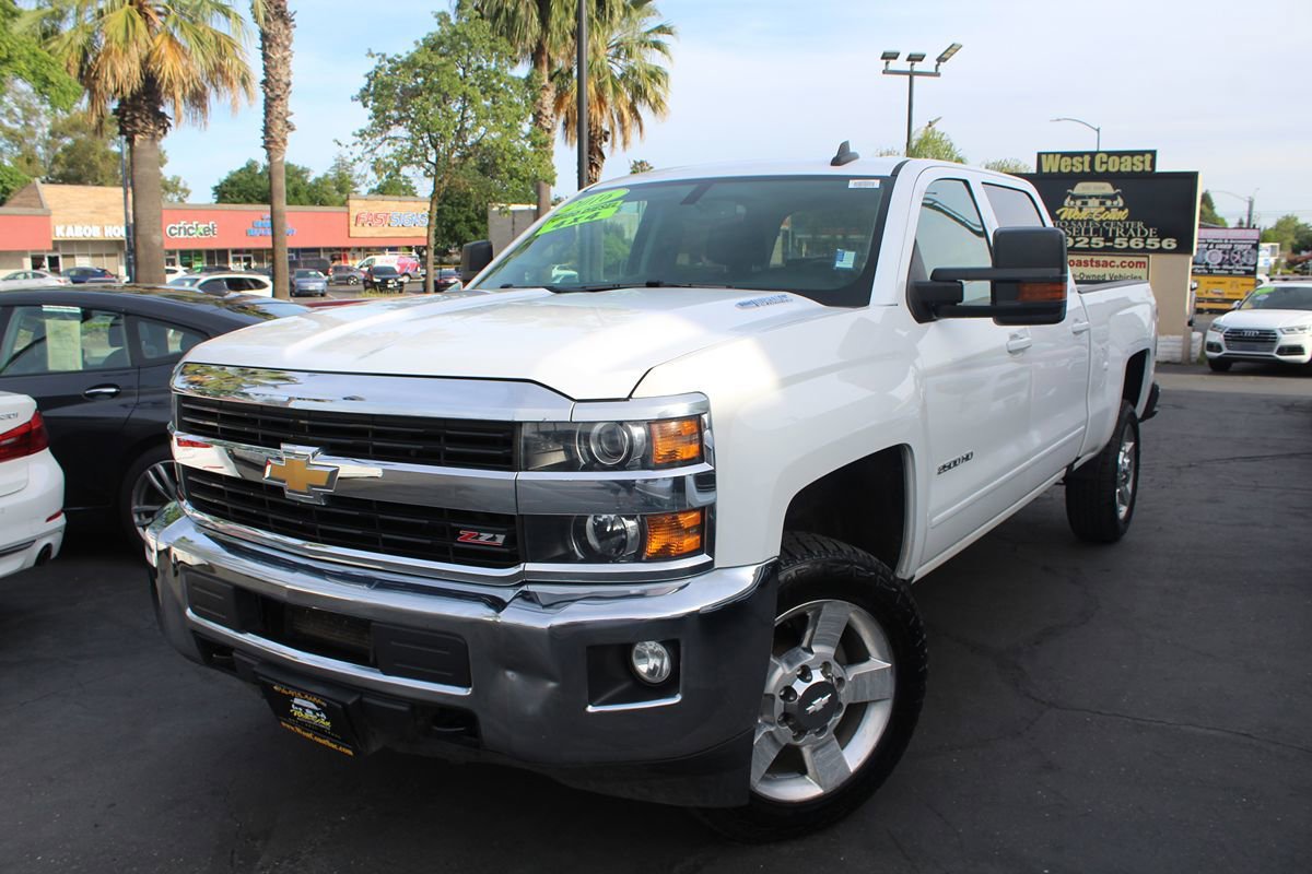 Used 2016 Chevrolet Silverado 2500 LT w/ LT Convenience Package AWD/4WD image 35
