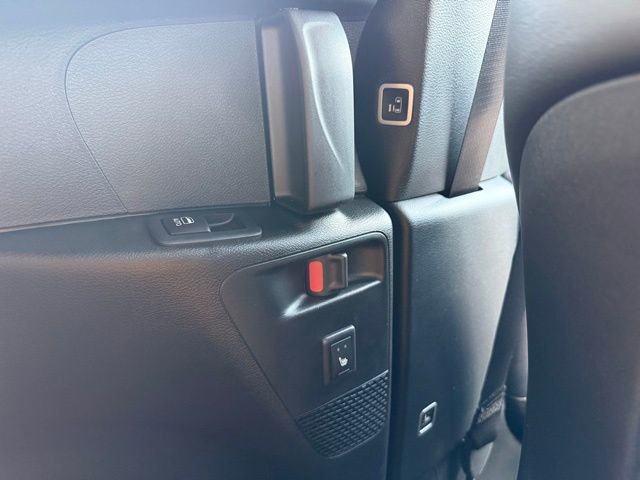 New 2026 Chrysler Pacifica Limited w/ S Appearance Package image 32