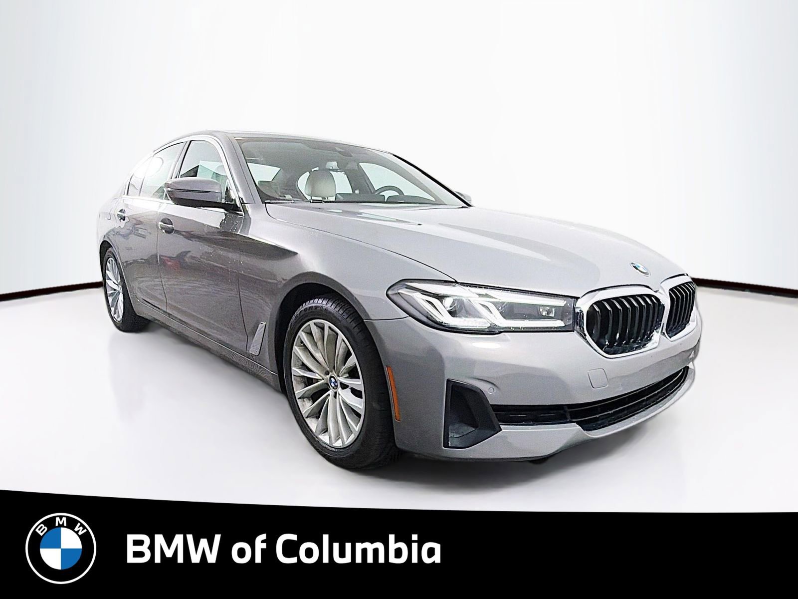 Used 2022 BMW 530i xDrive w/ Convenience Package AWD/4WD image 1