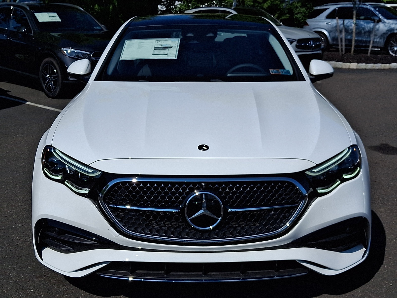 New 2026 Mercedes-Benz E 350 4MATIC Sedan image 2