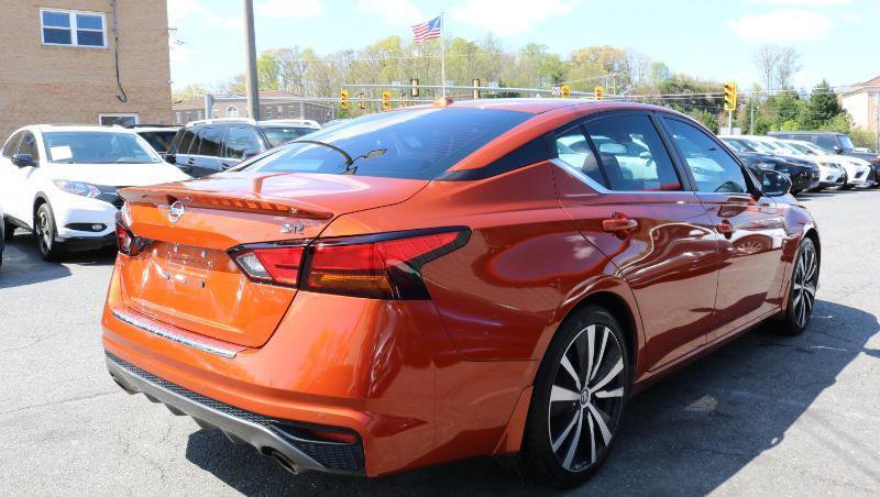 Used 2021 Nissan Altima 2.5 SR w/ SR Premium Package FWD image 7