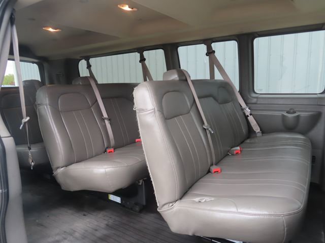 Used 2023 Chevrolet Express 3500 LS RWD image 25