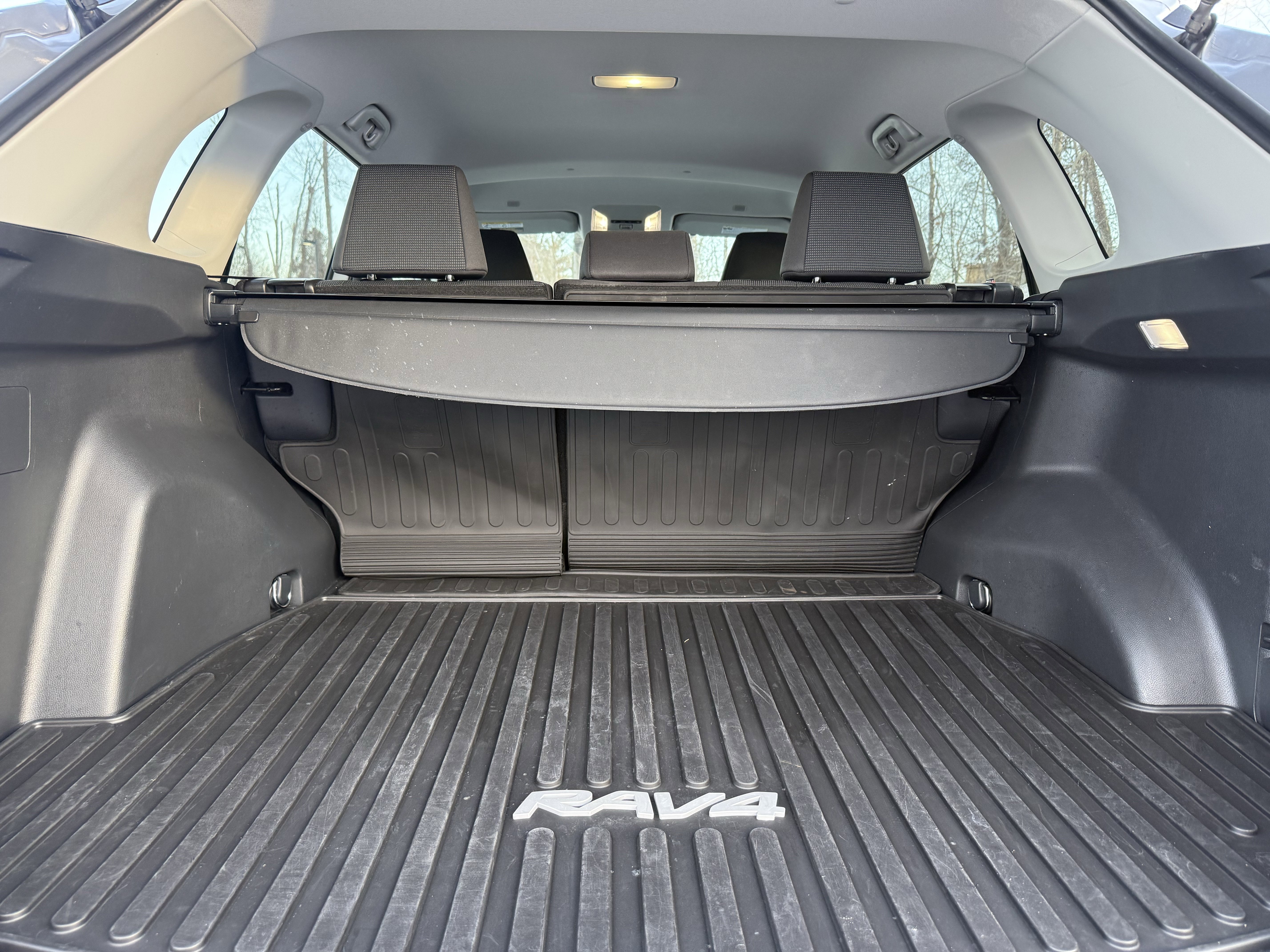 Used 2024 Toyota RAV4 LE image 25