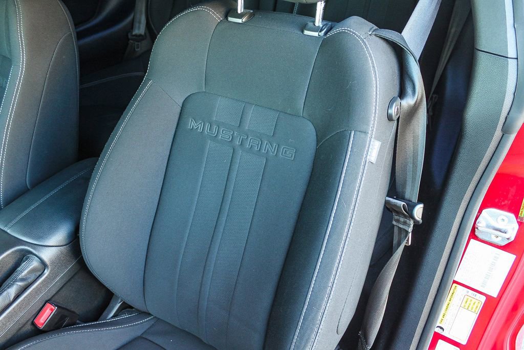 Used 2020 Ford Mustang GT w/ Ford Safe & Smart Package image 31