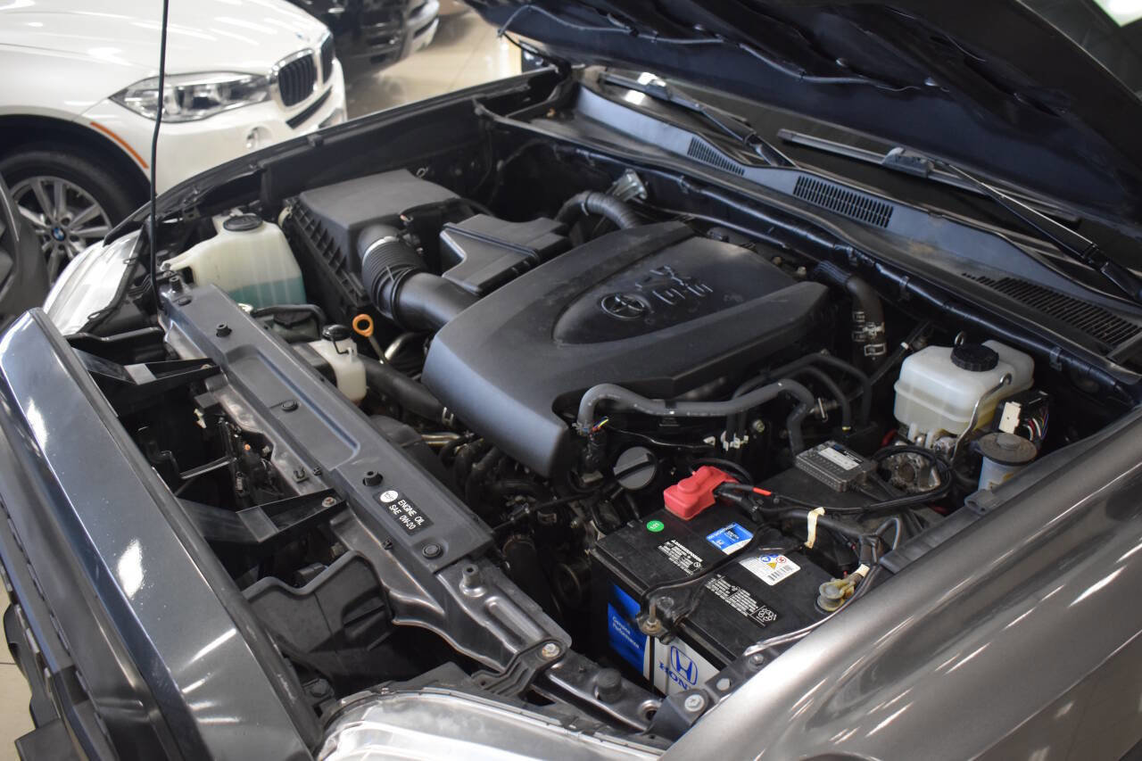 Used 2017 Toyota Tacoma TRD Off-Road image 68