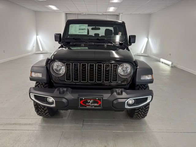 New 2026 Jeep Gladiator Sport AWD/4WD image 2