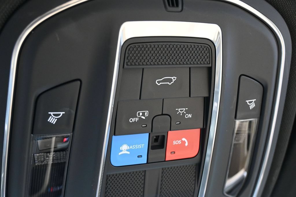 Used 2026 Jeep Grand Cherokee Limited RWD image 25