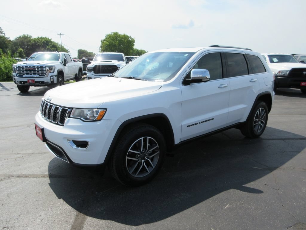 Used 2020 Jeep Grand Cherokee Limited AWD/4WD image 12