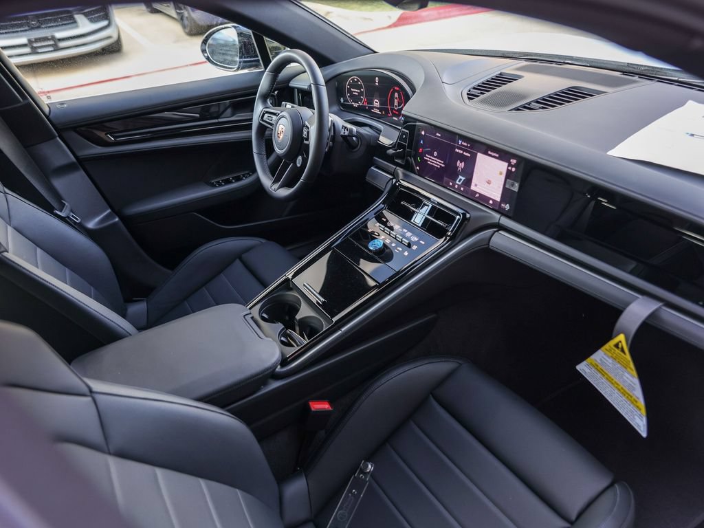 New 2026 Porsche Panamera RWD image 37