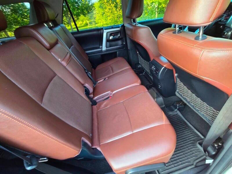 Used 2018 Toyota 4Runner Limited image 14