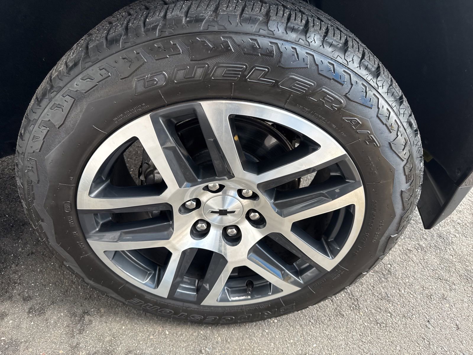 Used 2023 Chevrolet Colorado Z71 w/ Z71 Convenience Package 2 image 12