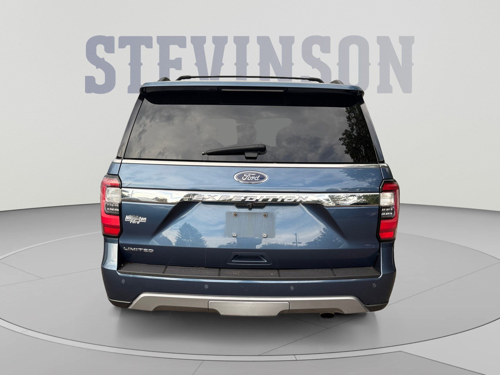 Used 2019 Ford Expedition Limited w/ Equipment Group 301A AWD/4WD image 4