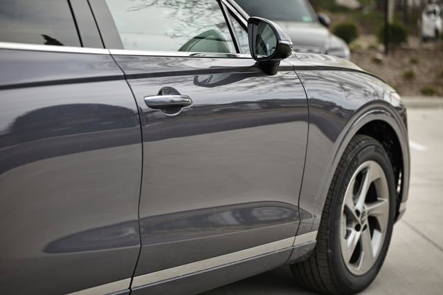 New 2026 Genesis GV70 2.5T Advanced image 8