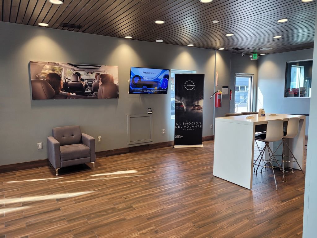 Used 2025 Toyota Camry LE image 28