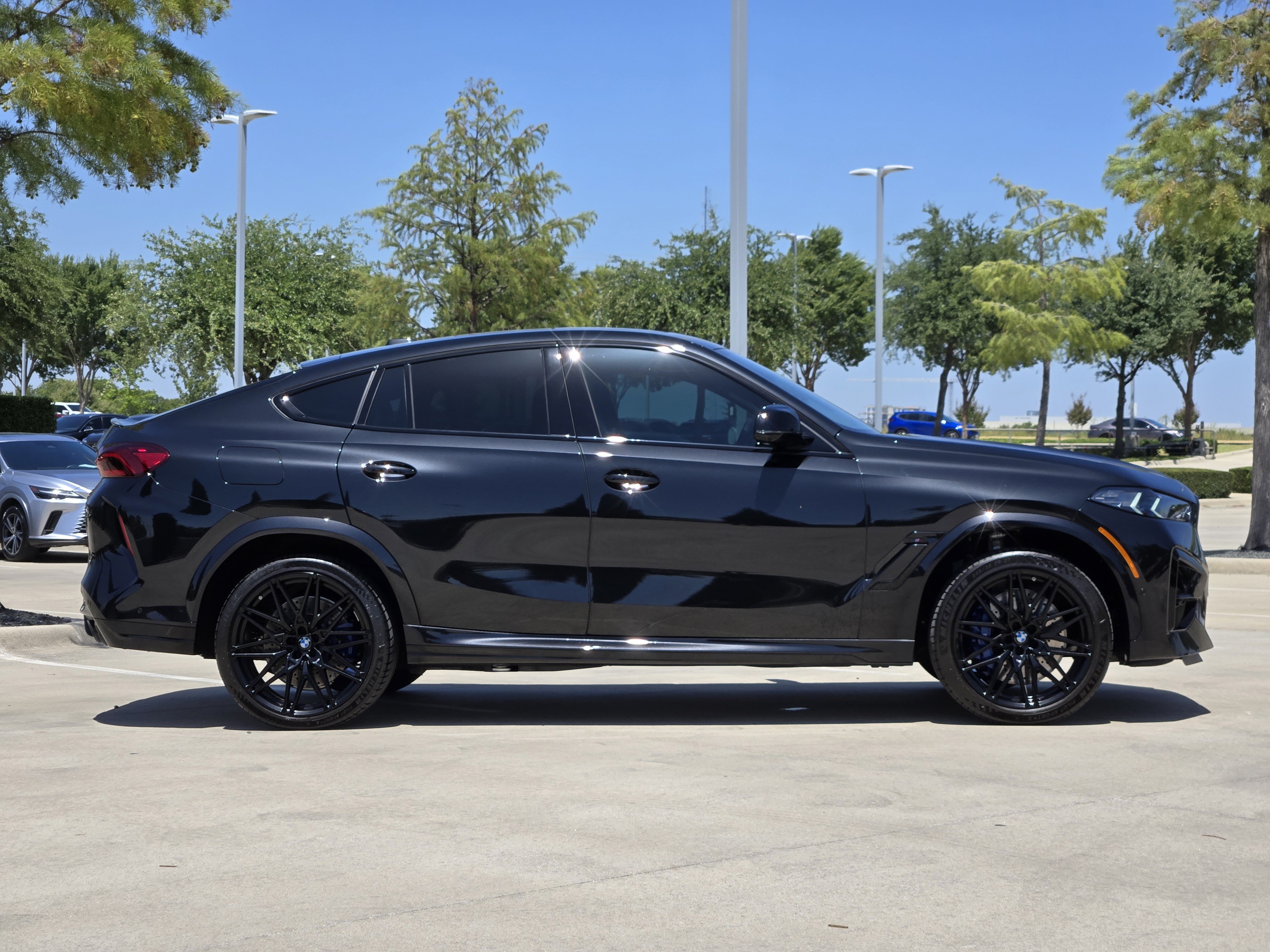 Used 2027 BMW X6 M Competition w/ Executive Package AWD/4WD image 48