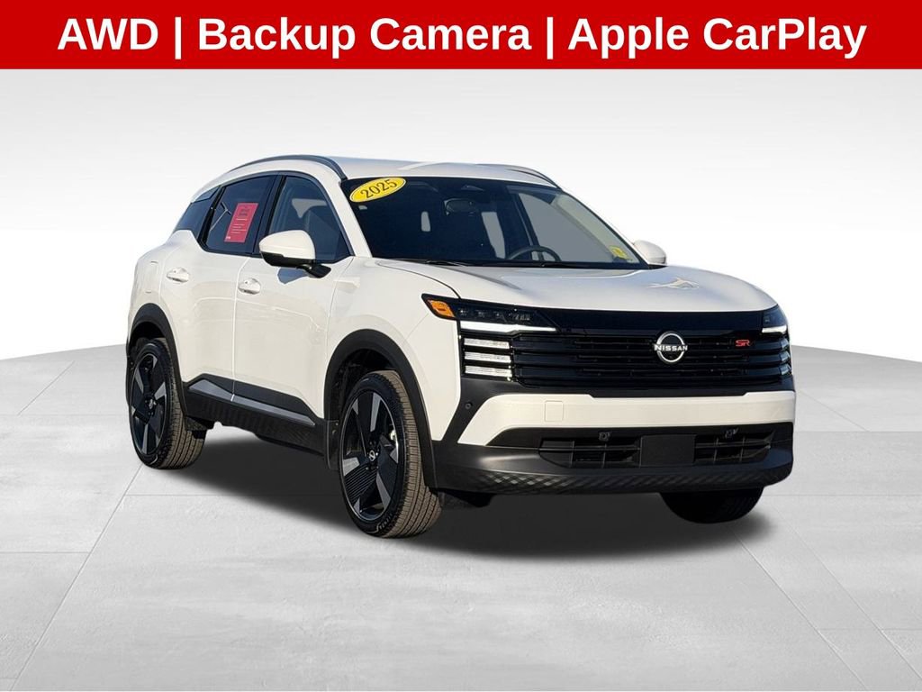 Used 2025 Nissan Kicks SR video 1