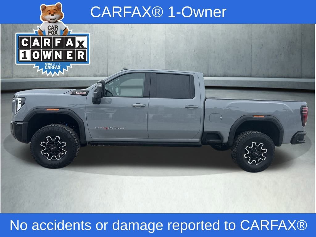 Used 2025 GMC Sierra 2500 AT4X image 2