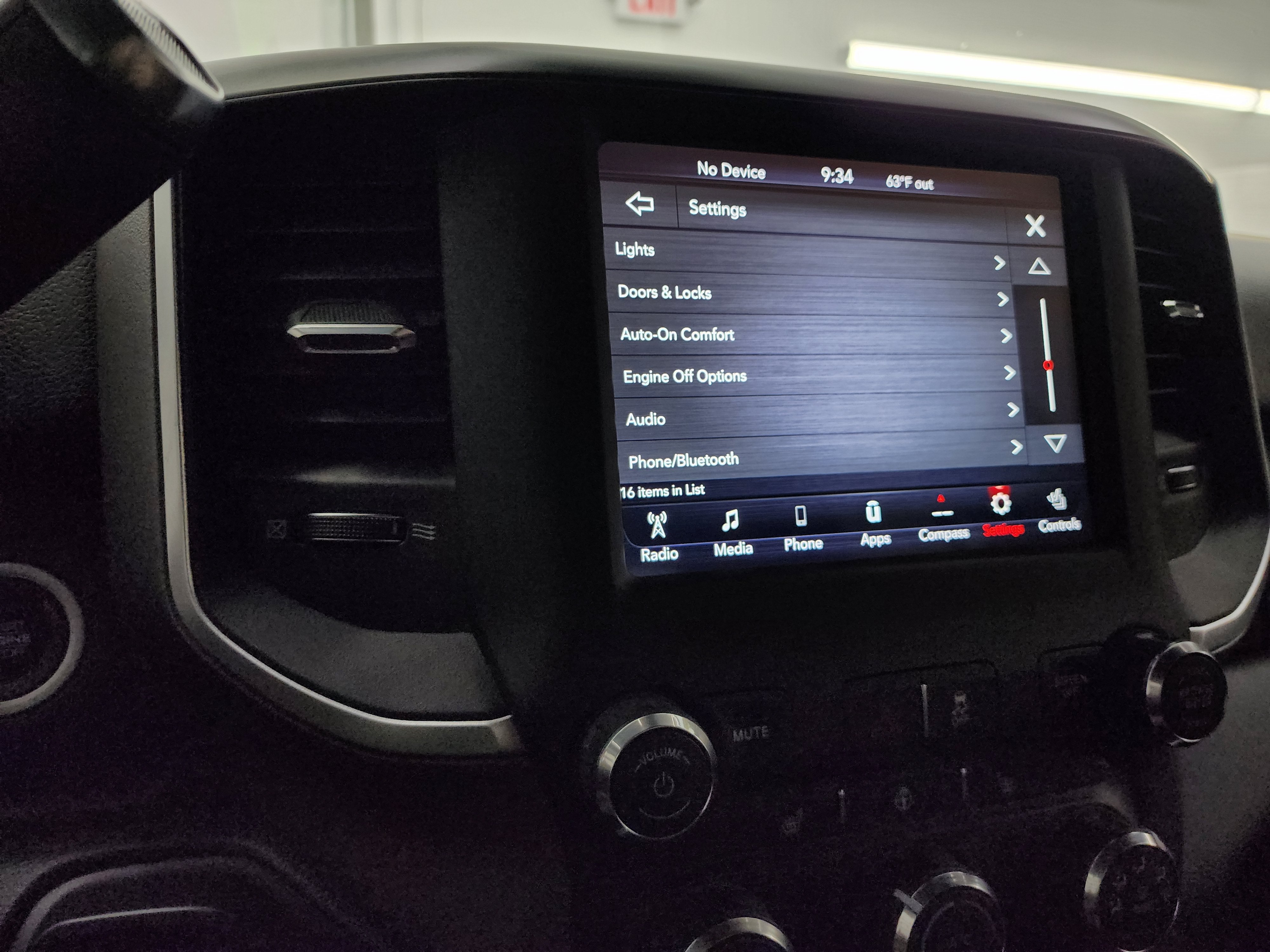 Used 2020 RAM 2500 Big Horn w/ Night Edition AWD/4WD image 57
