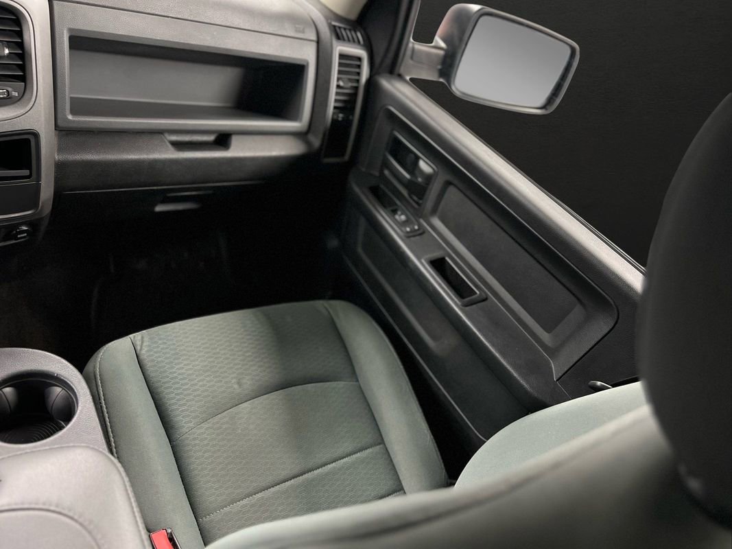 Used 2014 RAM 1500 Express w/ Black Ram 1500 Express Group image 17