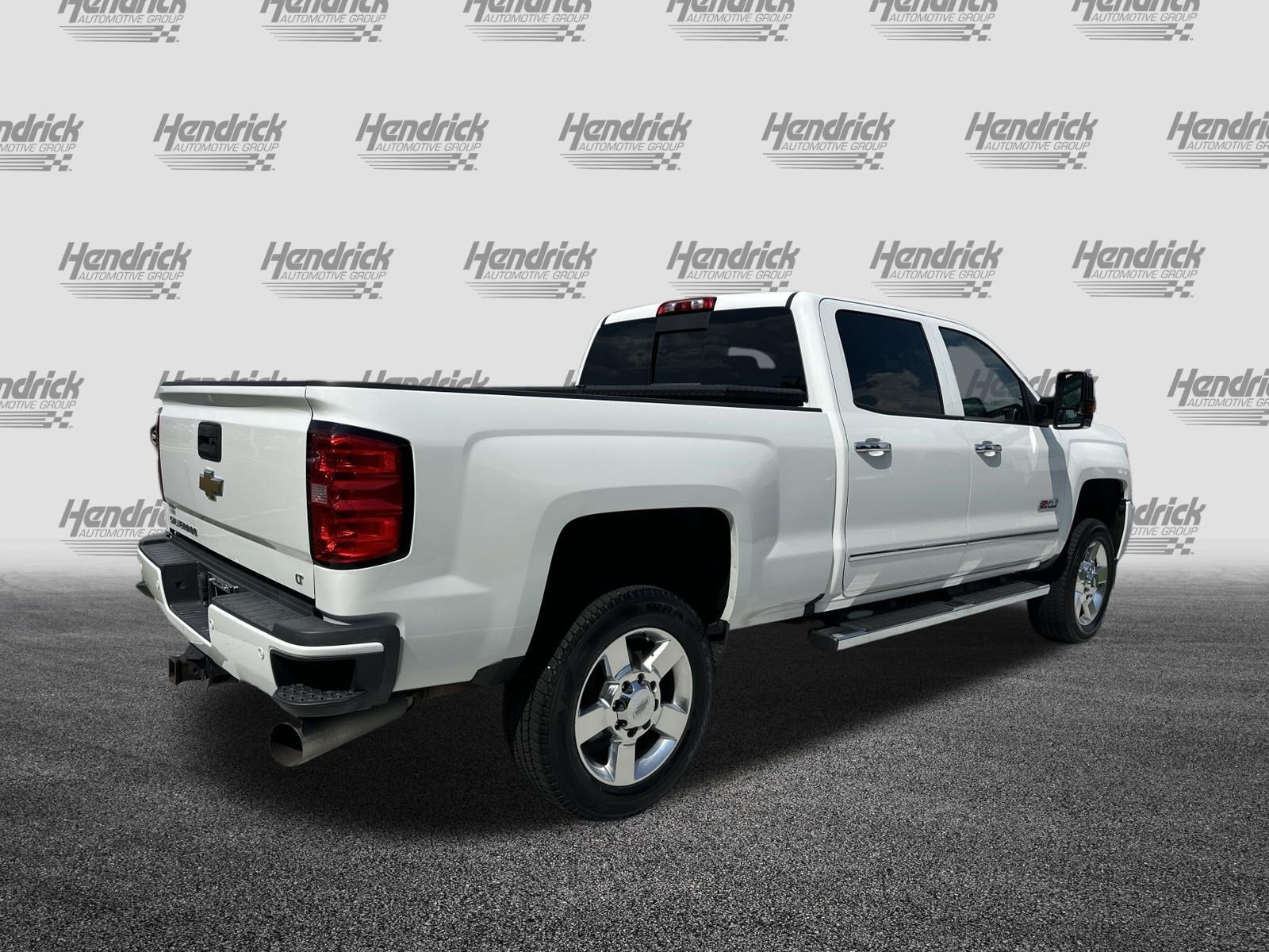 Used 2019 Chevrolet Silverado 2500 LT w/ Custom Sport Edition AWD/4WD image 10