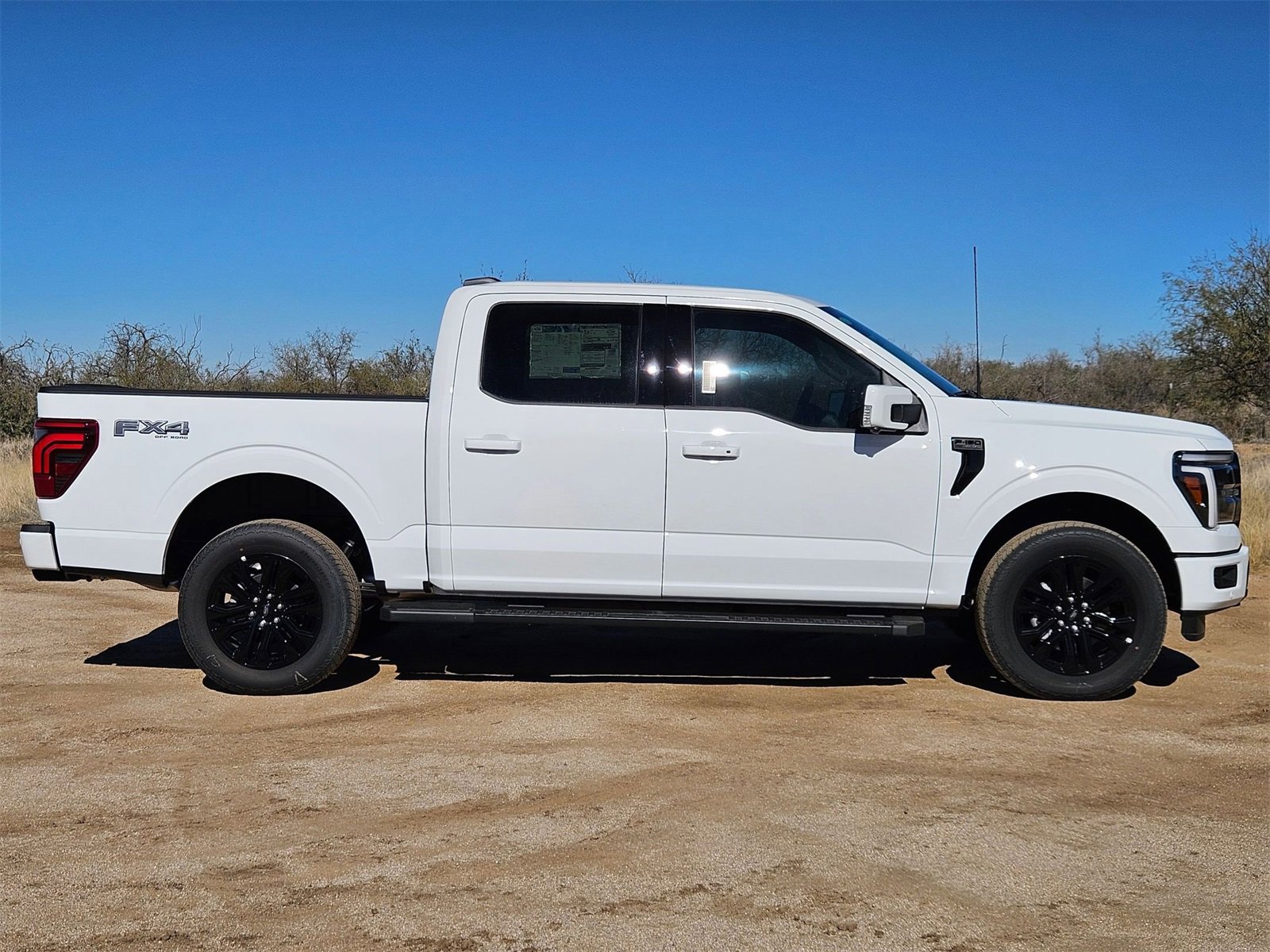 New 2025 Ford F150 Lariat w/ Equipment Group 502A High image 4