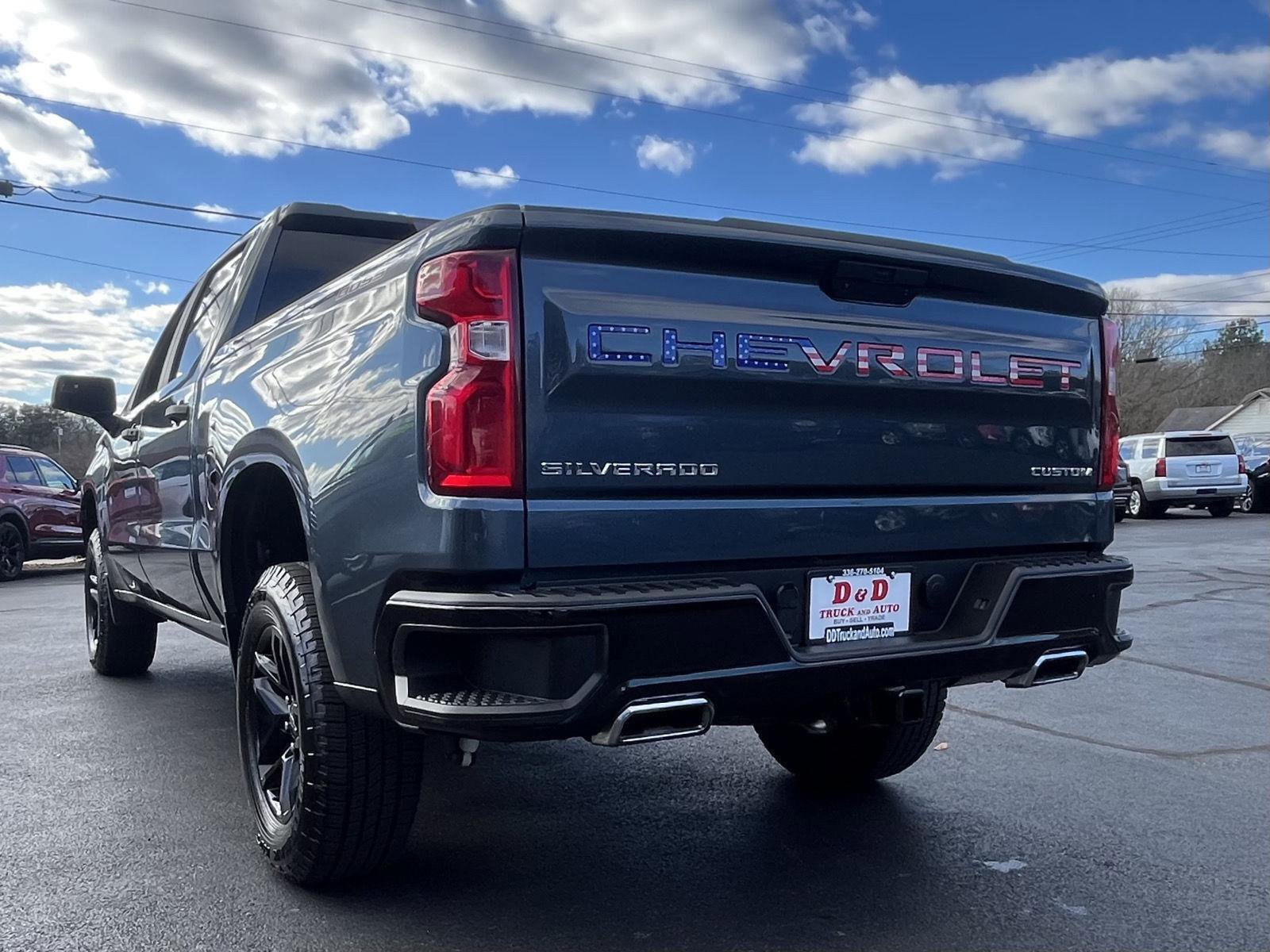 Used 2020 Chevrolet Silverado 1500 Custom Trail Boss w/ Custom Convenience Package image 3