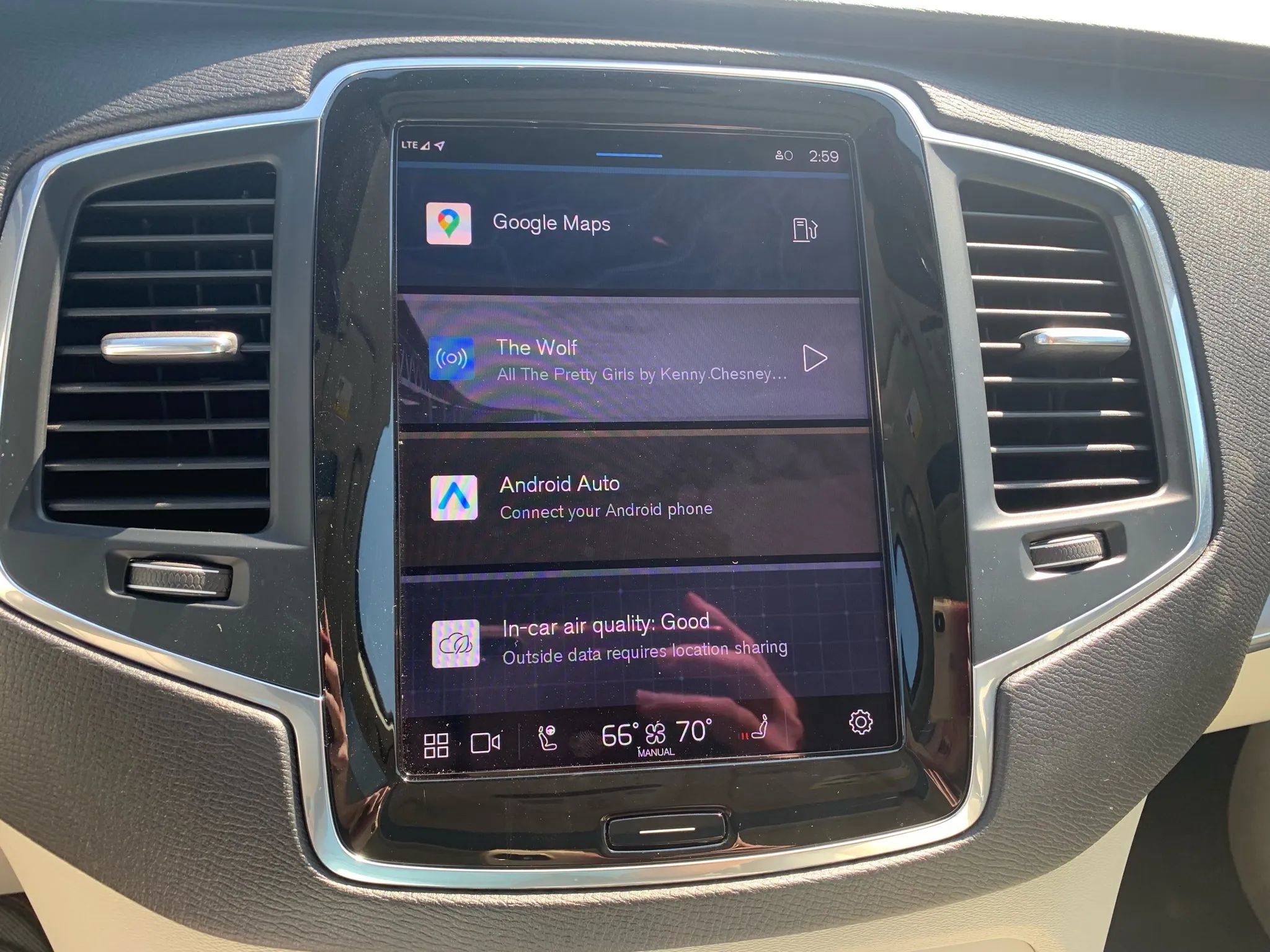 Used 2023 Volvo XC90 B5 Core w/ Protection Package Premier image 17