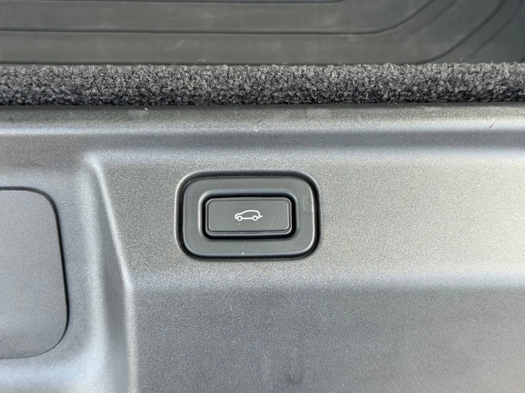 Certified 2023 Land Rover Range Rover SE AWD/4WD image 37