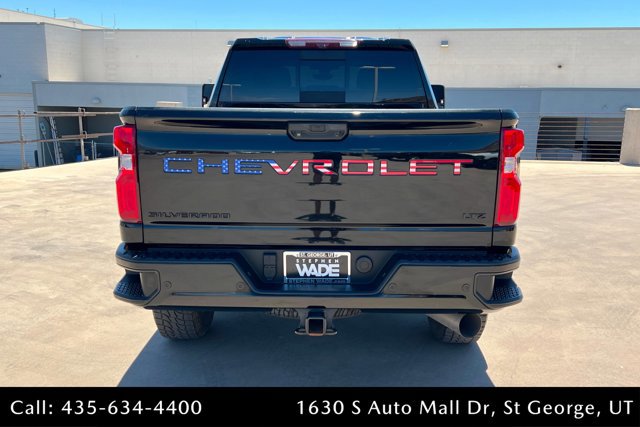 Used 2021 Chevrolet Silverado 3500 LTZ w/ LTZ Plus Package AWD/4WD image 4