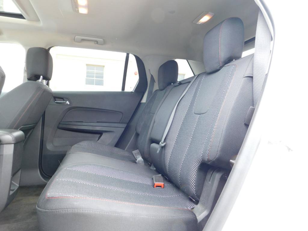 Used 2017 GMC Terrain SLE w/ Technology Package AWD/4WD image 14